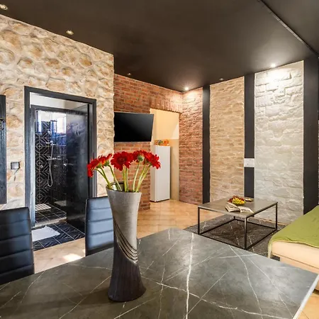 Tramontana Apartment *